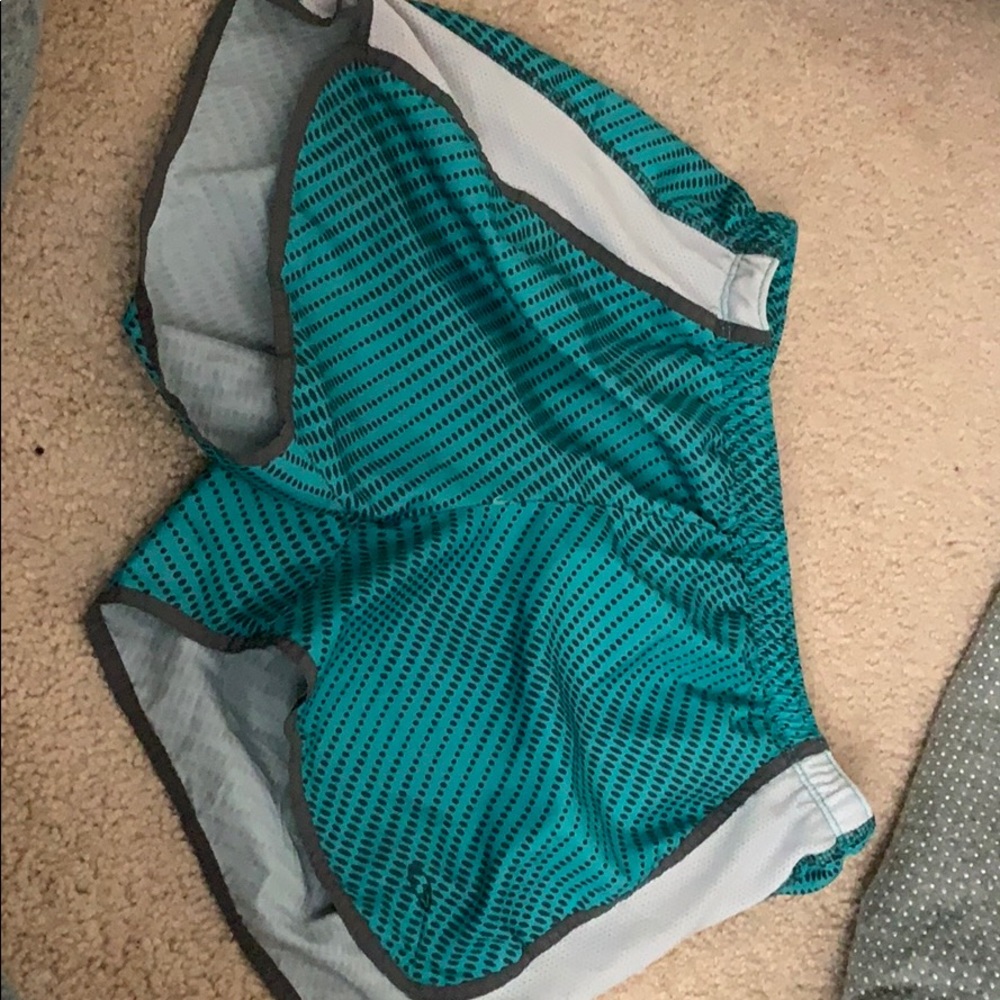 Running shorts